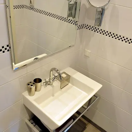 Bed & Breakfast Bed En Beschuit Leiden