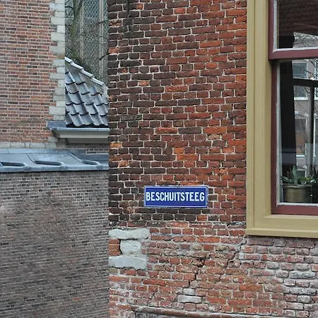 Bed En Beschuit