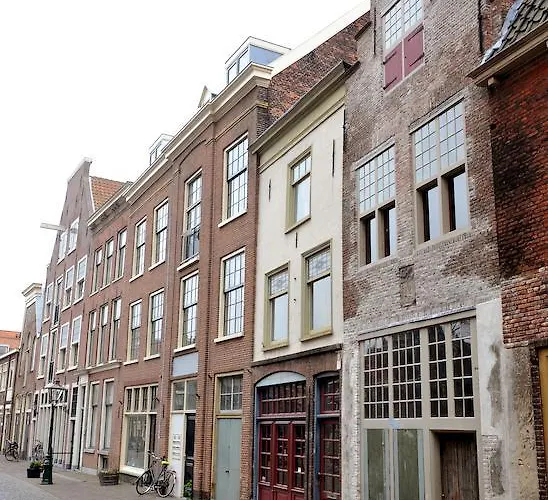 Bed En Beschuit Leiden